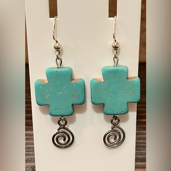 Silver Tone and Turquoise Colored Crosses Fashion Dangle Earrings NEW - Picture 1 of 1